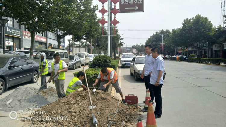 西安市高陵区建筑工程公司“安全生产月。夏季送清凉”安全生产综合检查活动